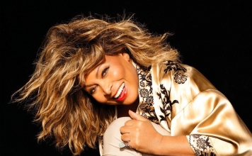 &quot;День с Легендой&quot; на Эльдорадио: Tina Turner