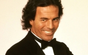 &quot;День с Легендой&quot; на Эльдорадио: Julio Iglesias