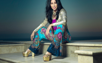 День с Легендой на Эльдорадио: Cher