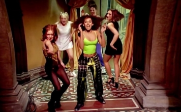 Дебютному синглу Spice Girls &quot;Wannabe&quot; стукнуло 28 лет