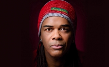 Выиграйте приглашения на концерт Эндрю Дональдса